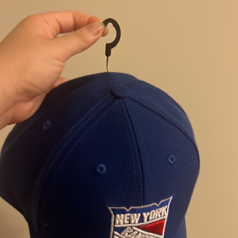 (NEW) New York Ranger Cap - Picture 2 of 4